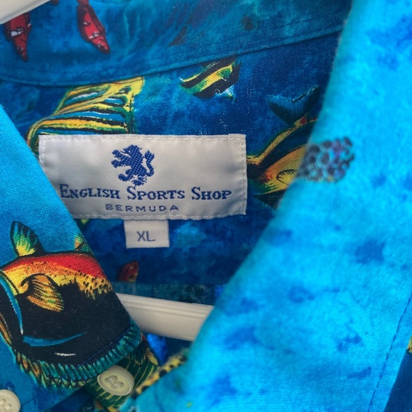 Tropical button down - Picture 2 of 2